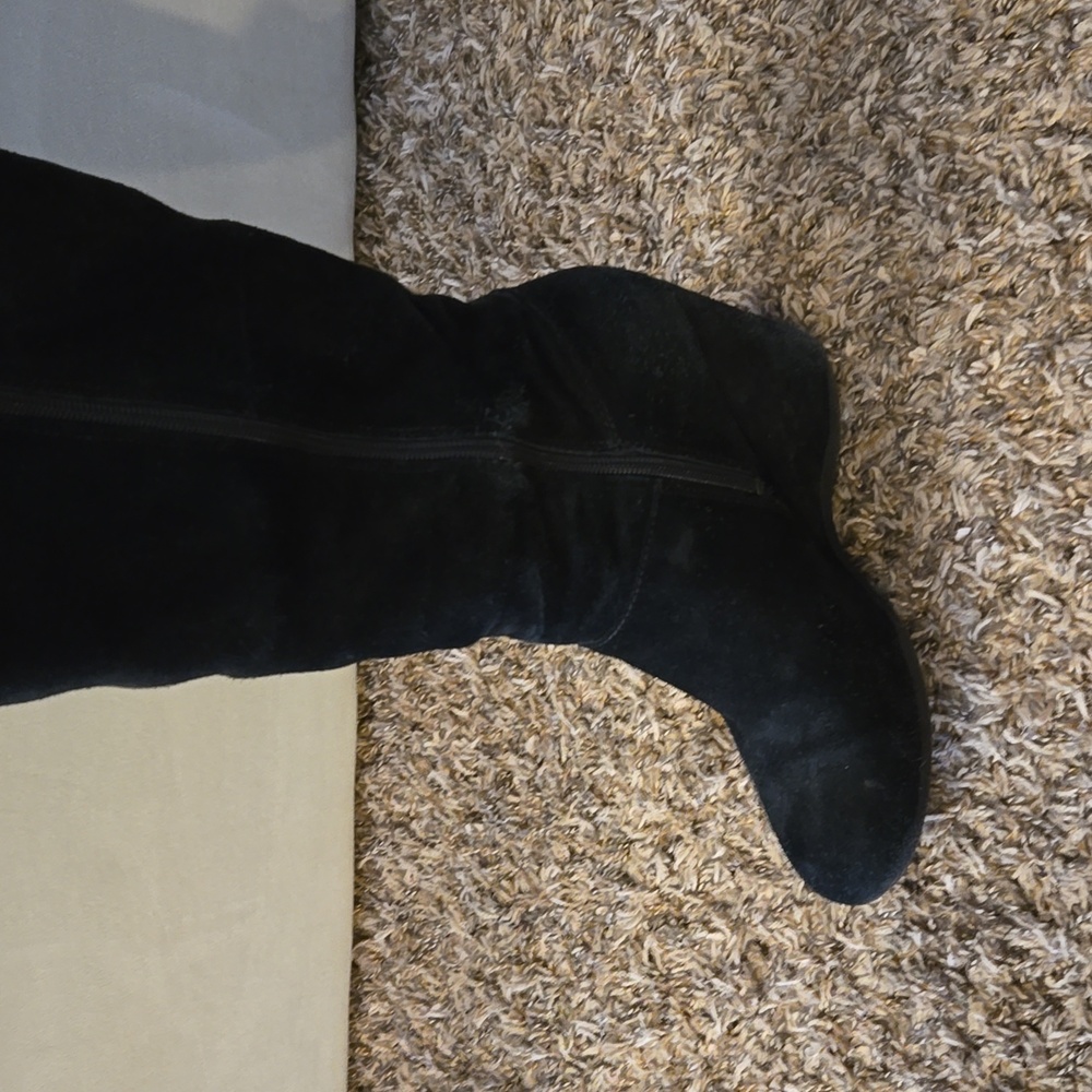 Boots - Picture 10 of 14